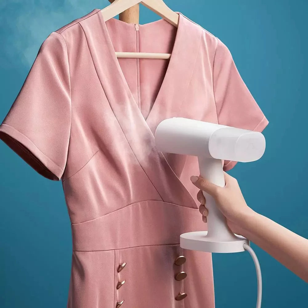 Vacuum Steamer for Clothes – Quick Wrinkle Remover