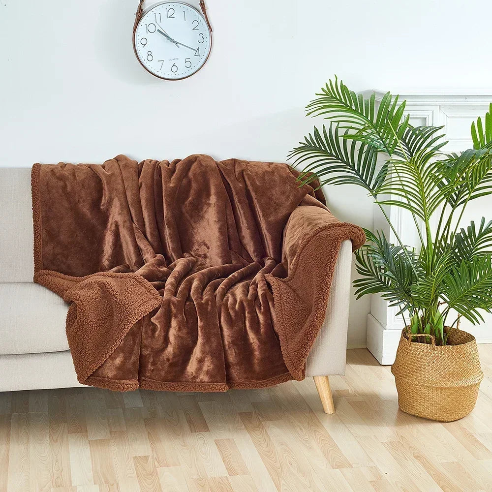 Waterproof Blanket – Stay Dry & Cozying